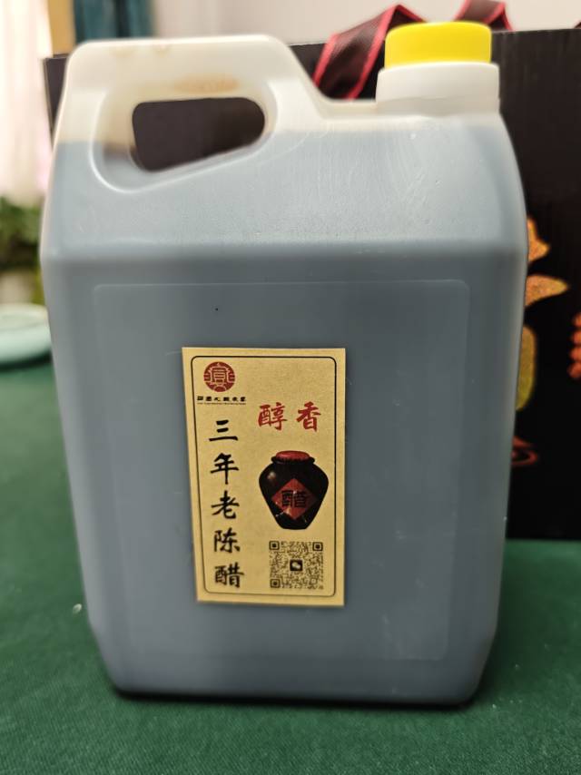 https://sp.dscmall.cn/storage/uploads/image/2025/03/08/1370_BlFEevys6XybPh40FhKL6iQuBz7EW0.png